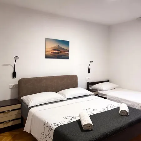 Tina Apartman